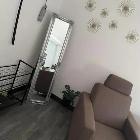 Kiscsillag Apartman 아파트 *